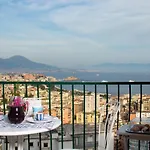 Bed & Breakfast Nido Dei Gabbiani Naples