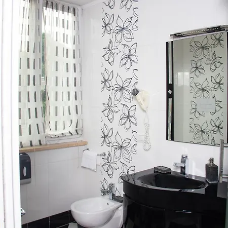 ベッド・アンド・ブレックファスト ニド デイ ガッビアーニ ナポリ